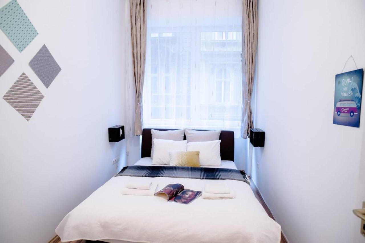 Cosy & Central A/C Apartment Budapest Luaran gambar